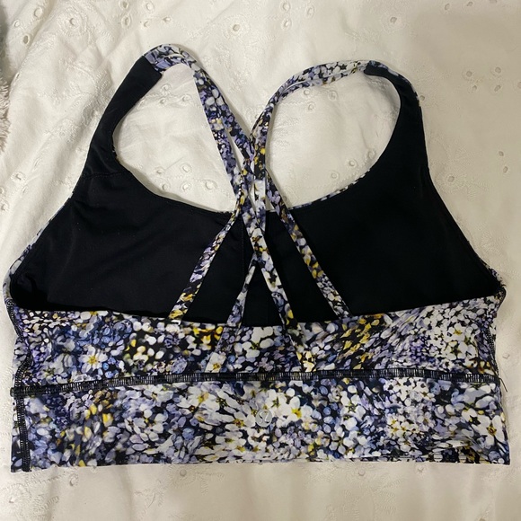 Lululemon Sports Bra Size 10 - Picture 2 of 3
